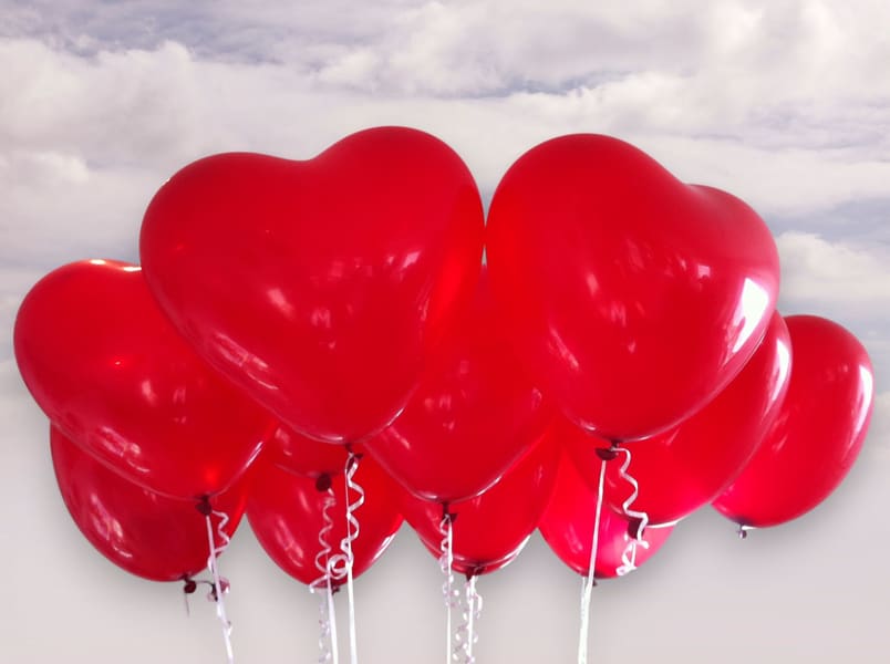 Ballon-Bringdienst Hameln · rote Herzballons geliefert zur Hochzeit und zum Valentinstag