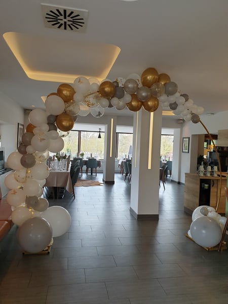Ballondekoration Hameln · individuelle Eventdekoration für Hochzeit, Geburtstag und Firmenfeier