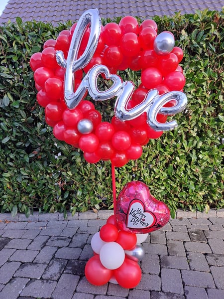 Ballondekoration Hameln · individuelle Eventdekoration für Hochzeit, Geburtstag und Firmenfeier