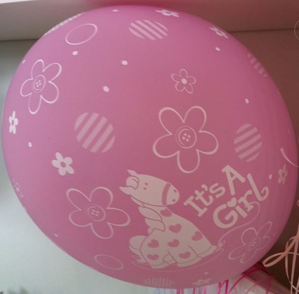 Heliumballons Hameln · Latexballon zur Babyparty in Rosa