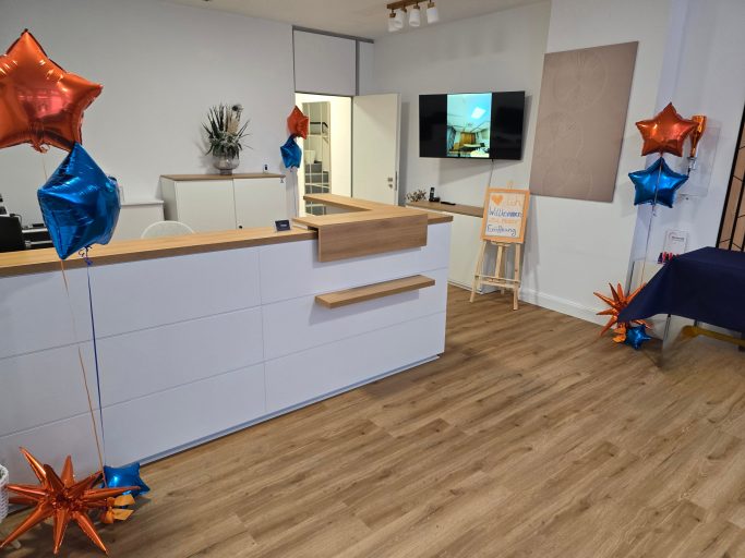 HeliumballondekoSterneGeschäftseröffnungFirmenfeierGeschäftlicheseventBallondekoBallonShopHameln