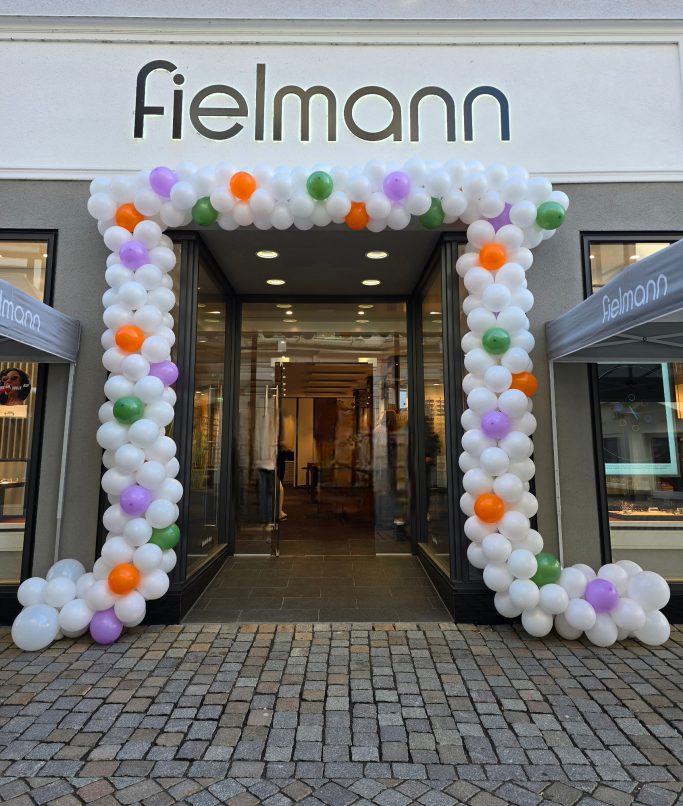 BallongirlandeFirmenjubiläum30JahreFielmannHamelnBallonShopHameln