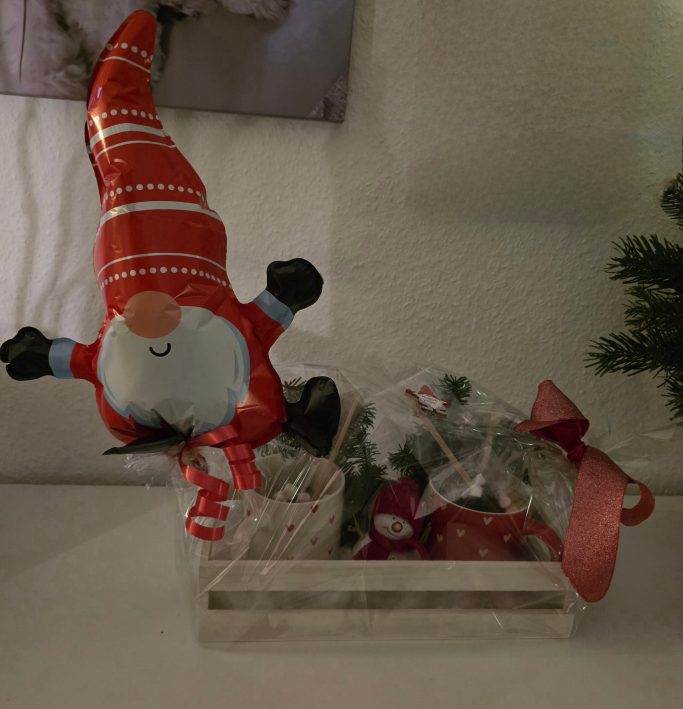 FolienballonwichtelGeschenkWeihnachtenBallonShopHameln